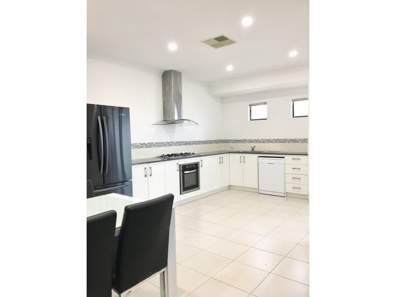 31 Kilkenny Loop, Brookdale WA 6112