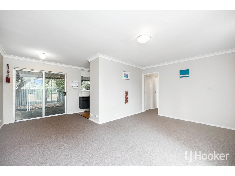 6 Otley Place, Gosnells WA 6110