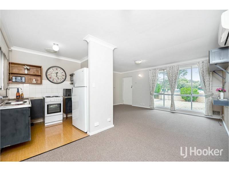 6 Otley Place, Gosnells WA 6110