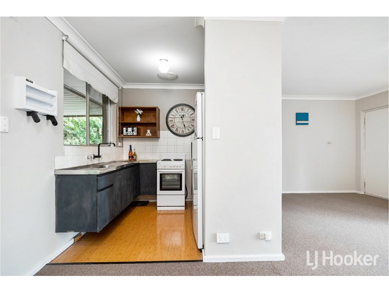 6 Otley Place, Gosnells WA 6110