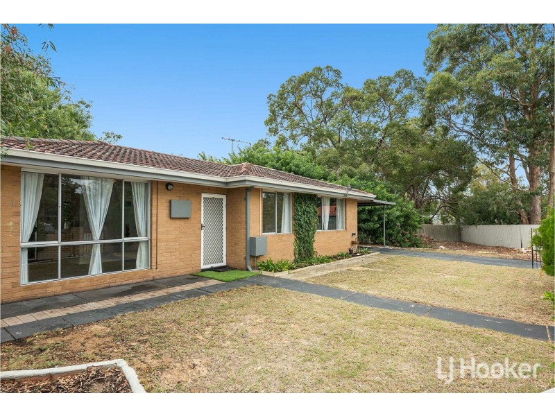 6 Otley Place, Gosnells WA 6110