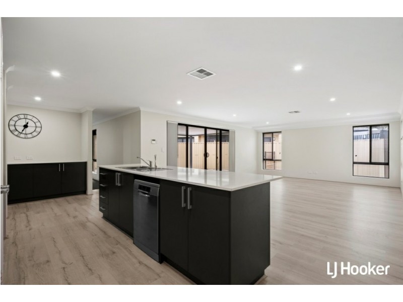 13 Wida Way, Byford WA 6122