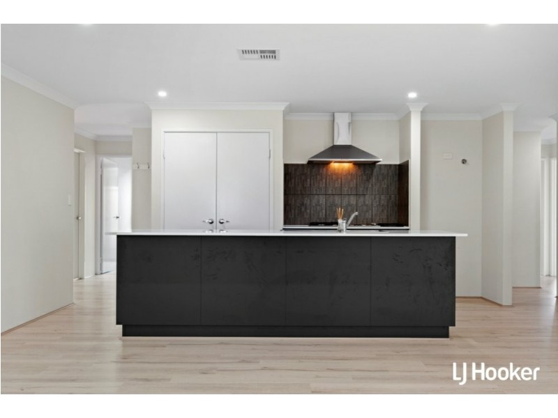 13 Wida Way, Byford WA 6122