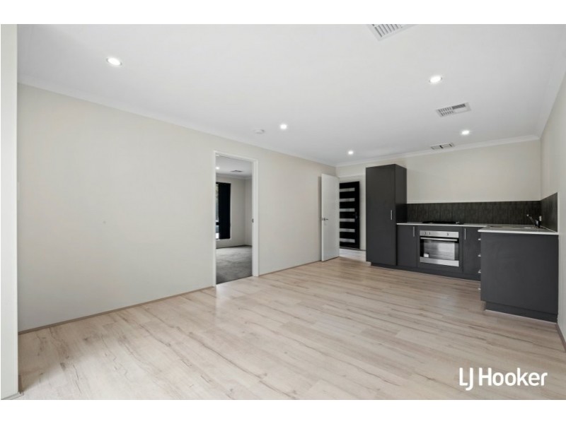 13 Wida Way, Byford WA 6122