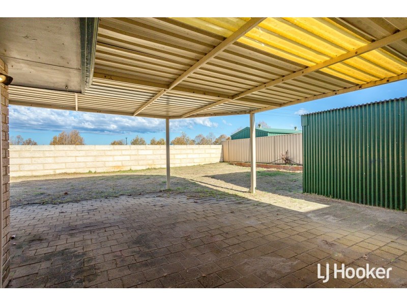15 Argyle Court, Thornlie WA 6108