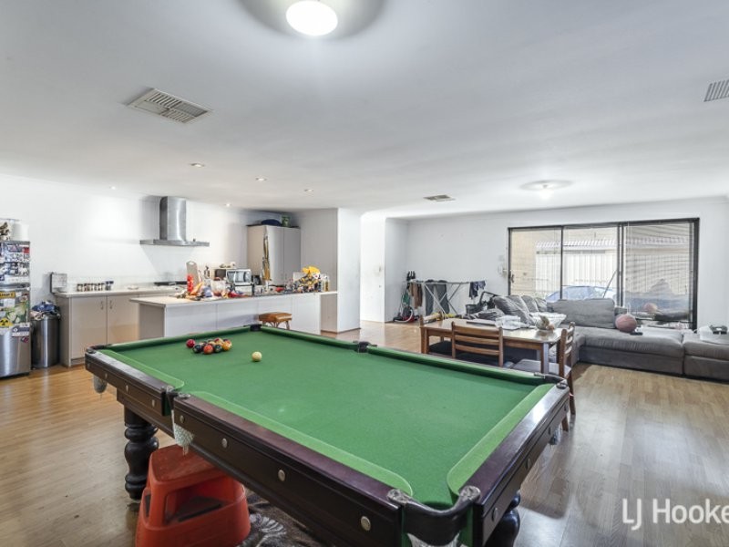 23 Cologne Parkway, Piara Waters WA 6112