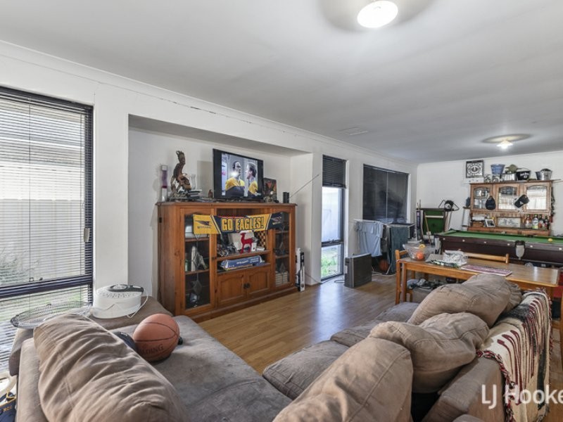 23 Cologne Parkway, Piara Waters WA 6112