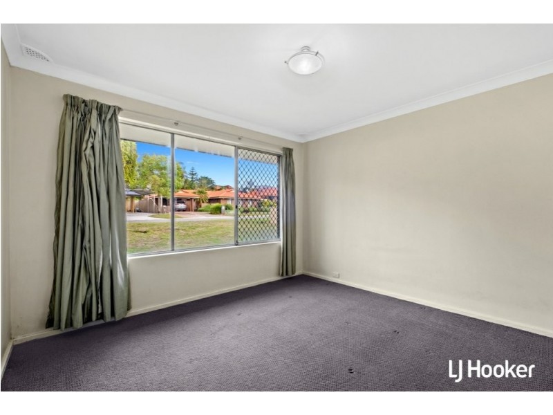 8 McLeish Place, Thornlie WA 6108