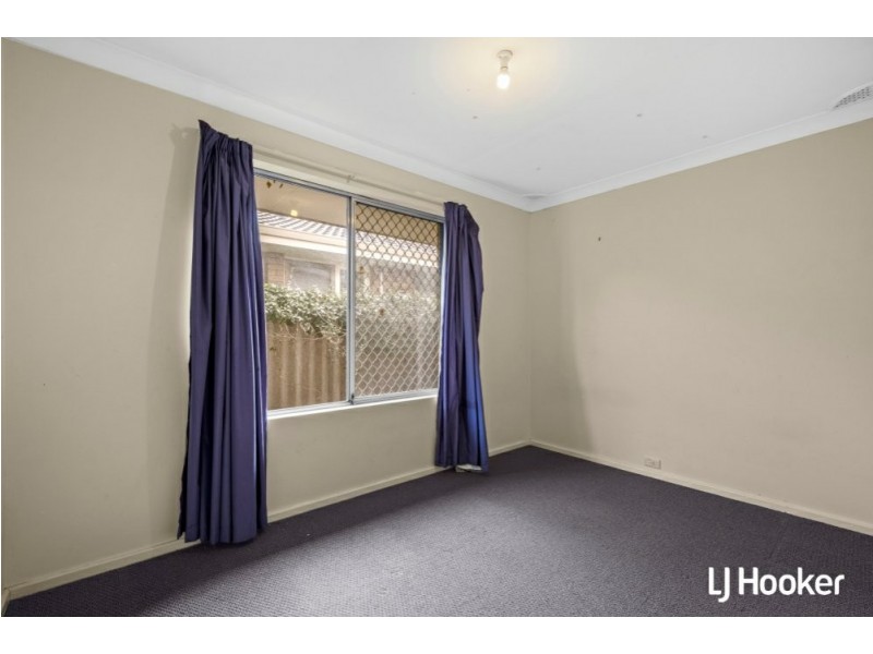 8 McLeish Place, Thornlie WA 6108