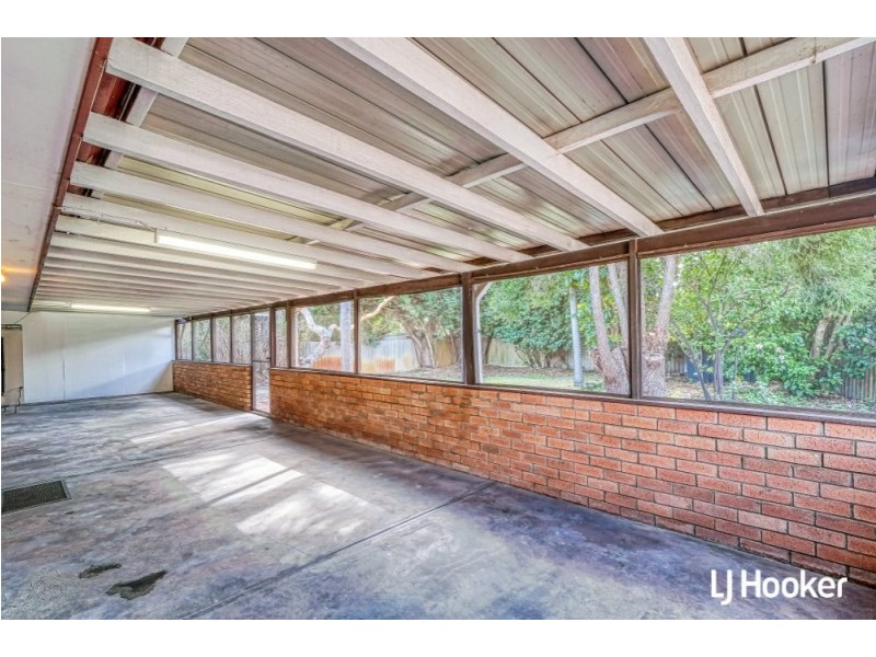 8 McLeish Place, Thornlie WA 6108