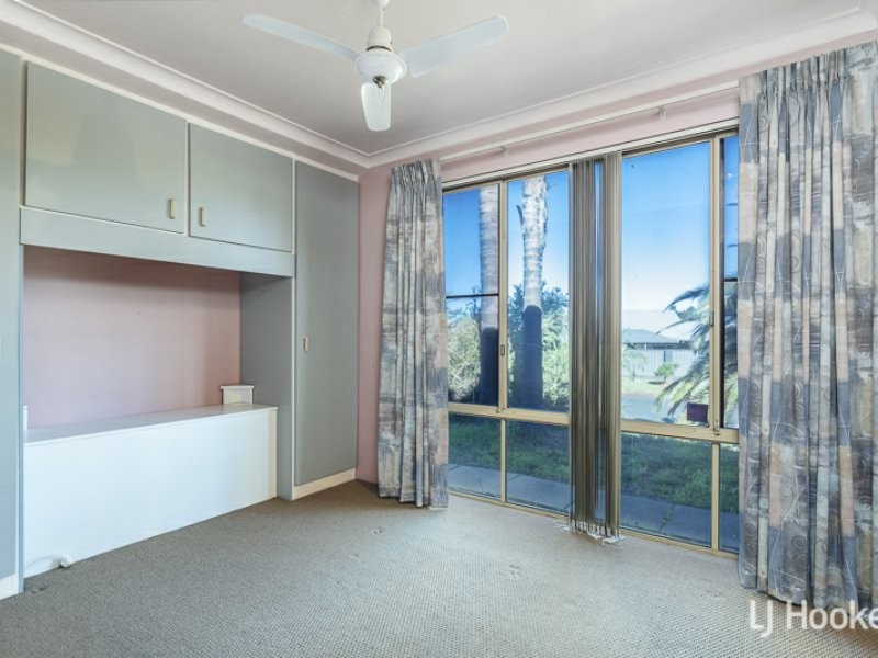 45 Bluegum Road, Thornlie WA 6108