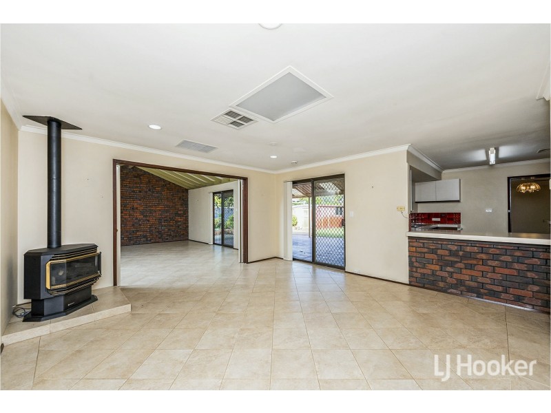 89 Regency Drive, Thornlie WA 6108