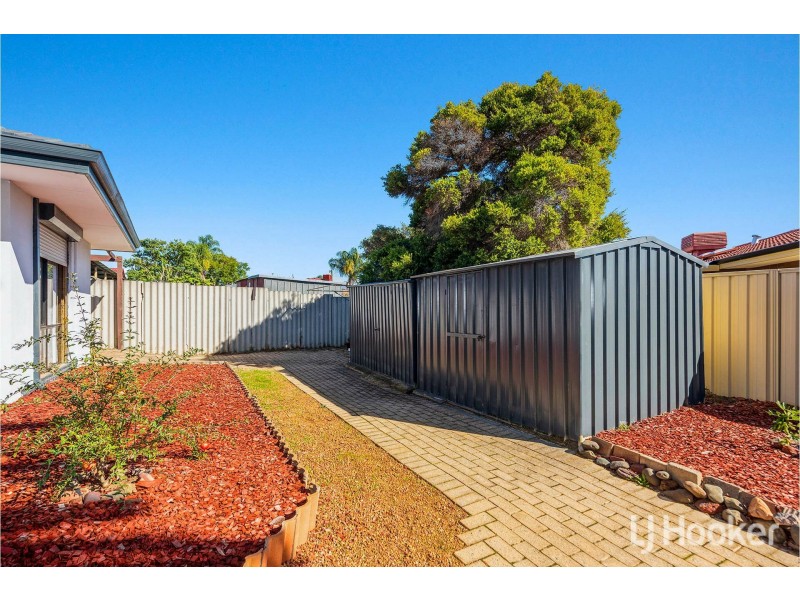 15 Patrick Way, Huntingdale WA 6110