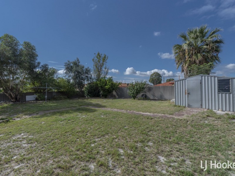 48 Oriole Way, Thornlie WA 6108