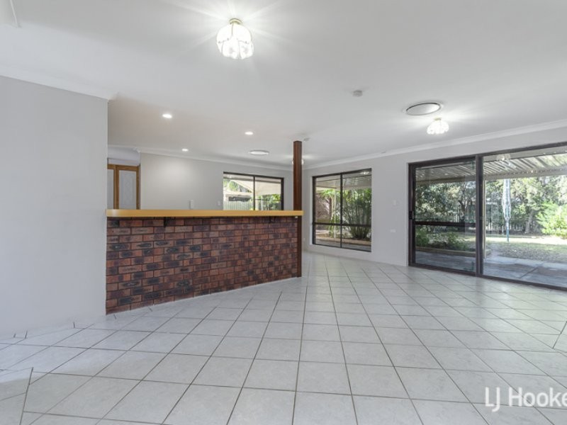 21 Osprey Way, Thornlie WA 6108