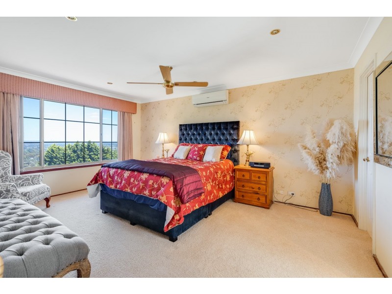 13 Rushton Terrace, Mount Nasura WA 6112