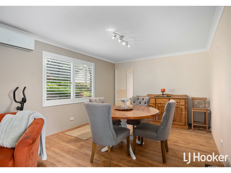 4 Emerald Place, Mount Richon WA 6112