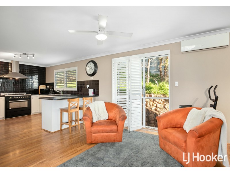 4 Emerald Place, Mount Richon WA 6112