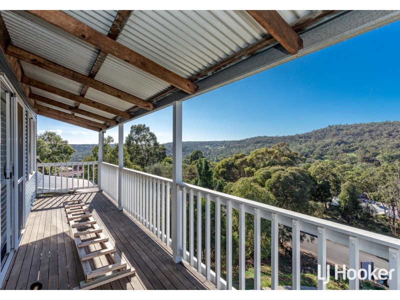 4 Emerald Place, Mount Richon WA 6112
