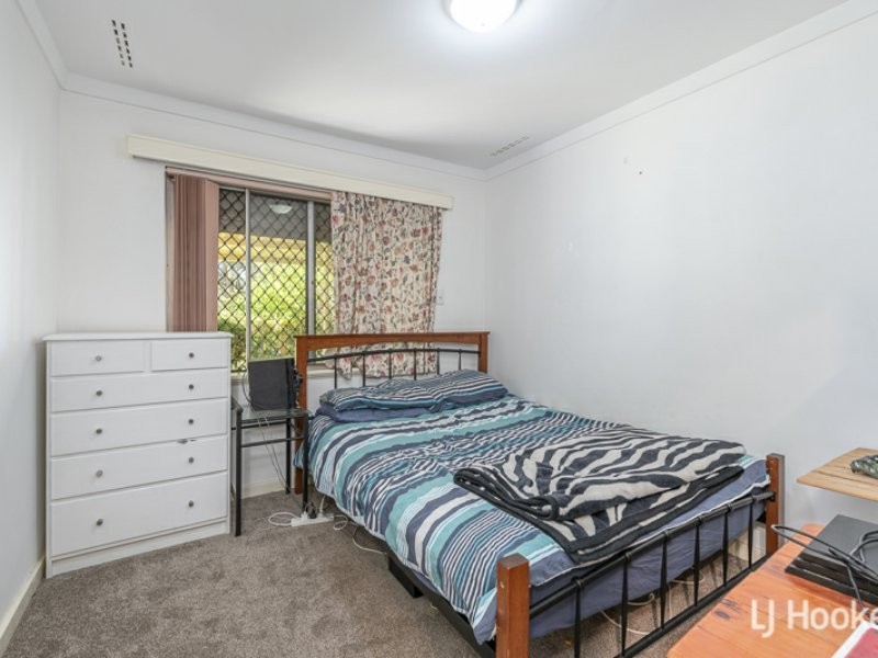 27 Tremlett Street, Thornlie WA 6108