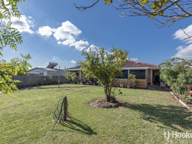 27 Tremlett Street, Thornlie WA 6108