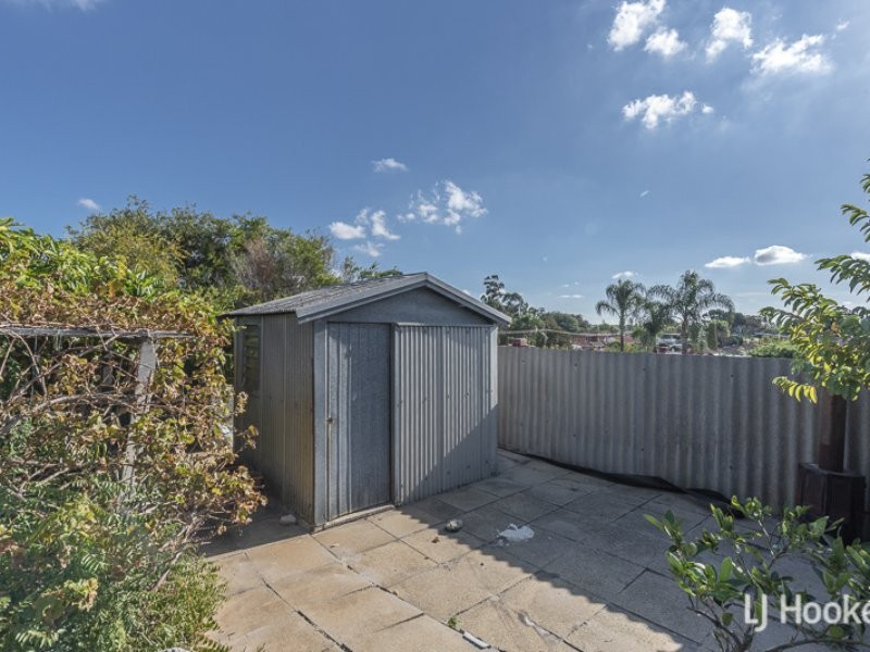 27 Tremlett Street, Thornlie WA 6108