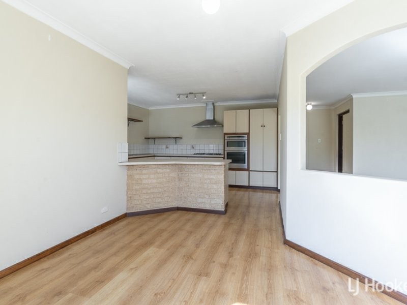 8/27 Attfield Street, Maddington WA 6109