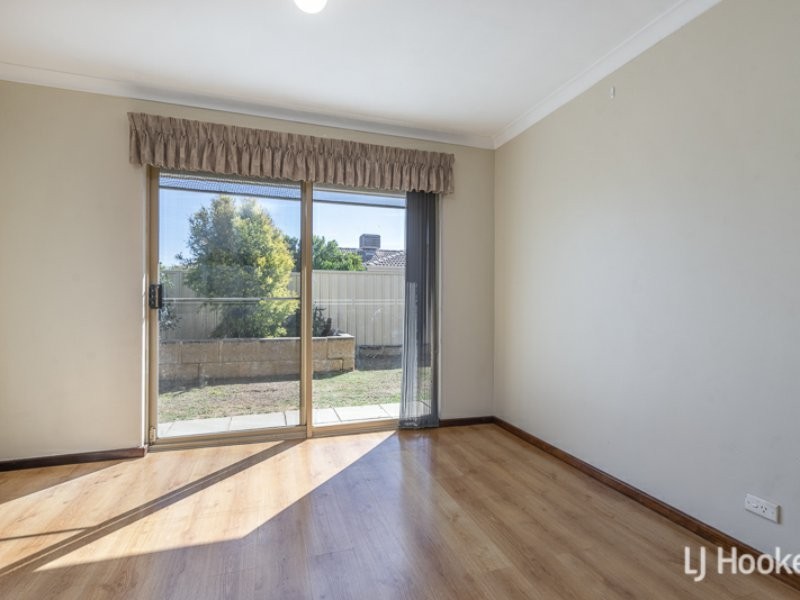 8/27 Attfield Street, Maddington WA 6109