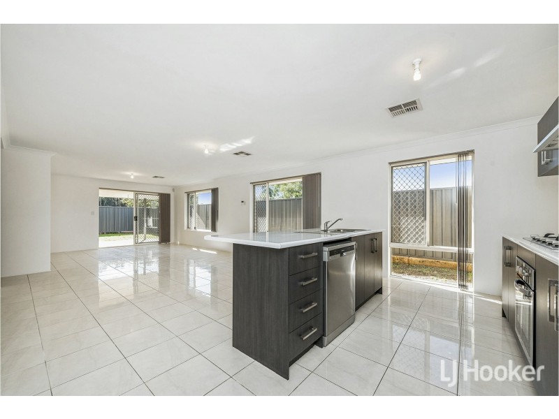 13 Narran Street, Hilbert WA 6112