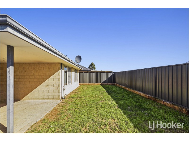 13 Narran Street, Hilbert WA 6112