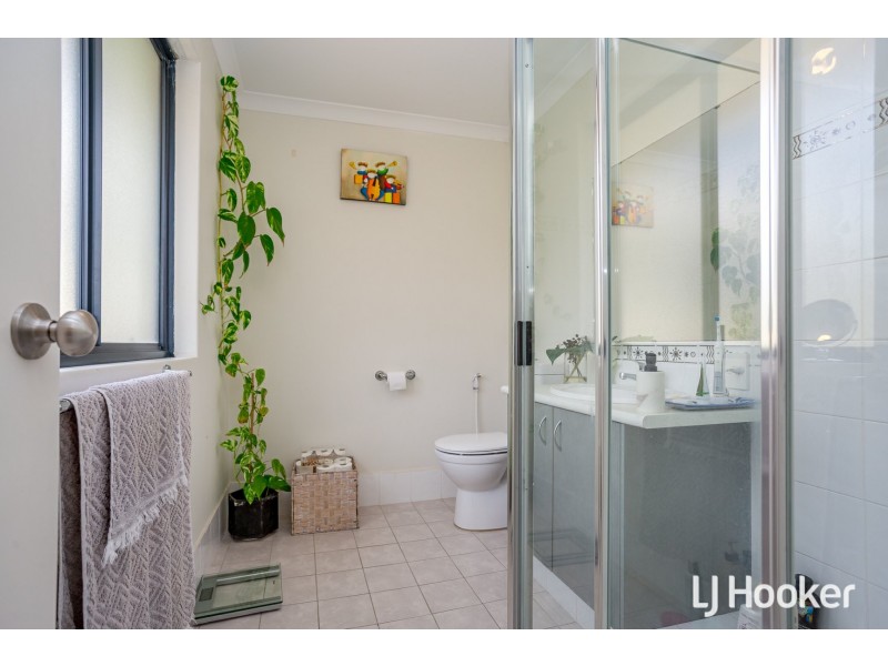 38 John Forrest Circuit, Bertram WA 6167