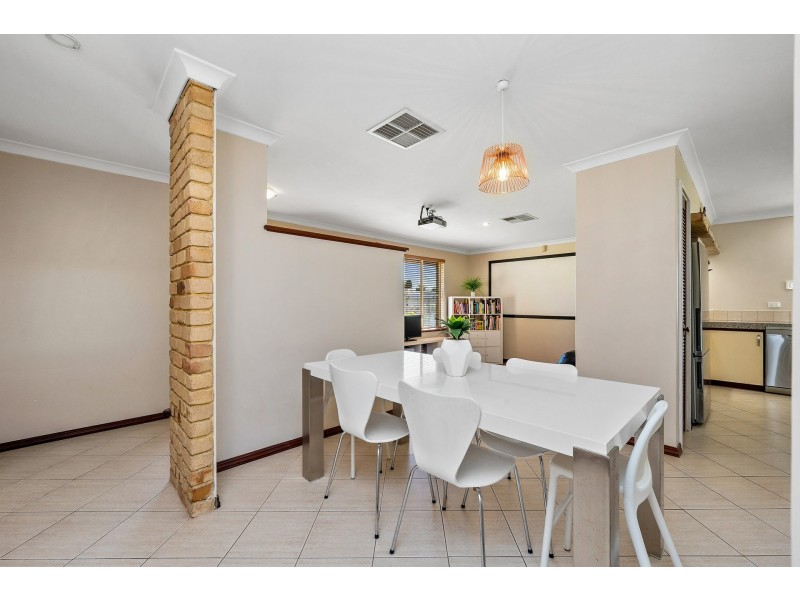 6 Culham Court, Thornlie WA 6108