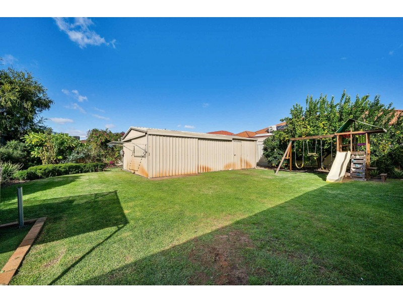 6 Culham Court, Thornlie WA 6108