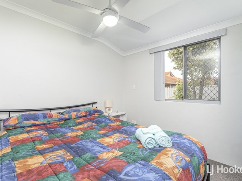 2 Palm Drive, Warnbro WA 6169