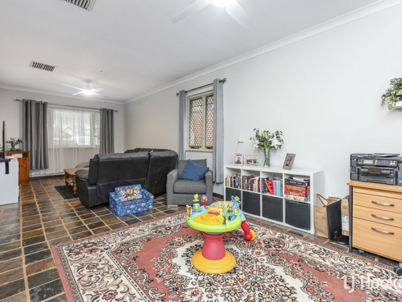 14 Elsie Street, Gosnells WA 6110