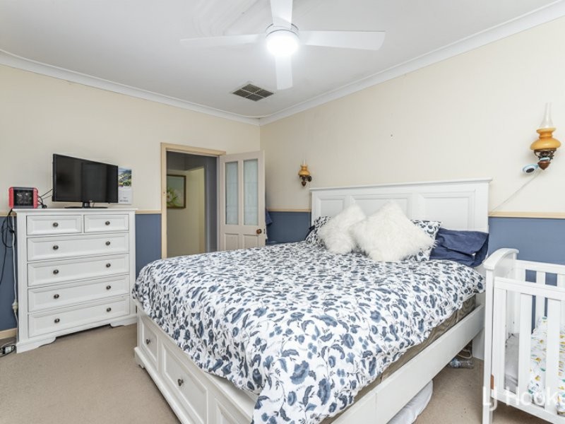 14 Elsie Street, Gosnells WA 6110