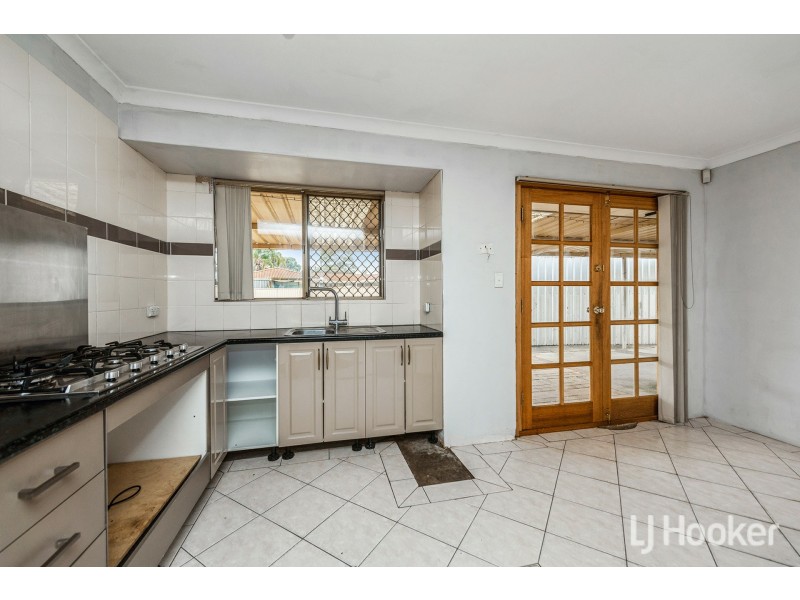 9 Imperial Court, Seville Grove WA 6112