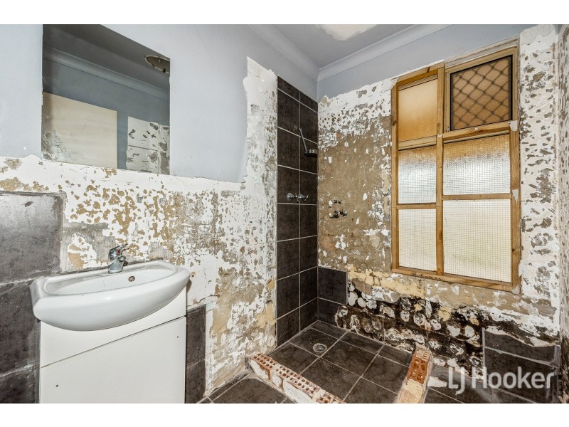 9 Imperial Court, Seville Grove WA 6112