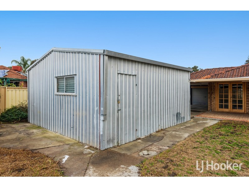 9 Imperial Court, Seville Grove WA 6112