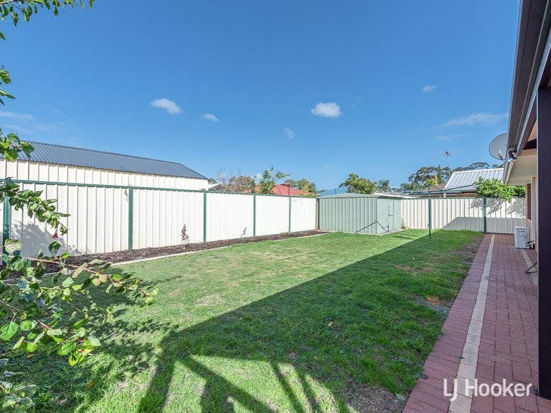 10 Pearce Court, Huntingdale WA 6110