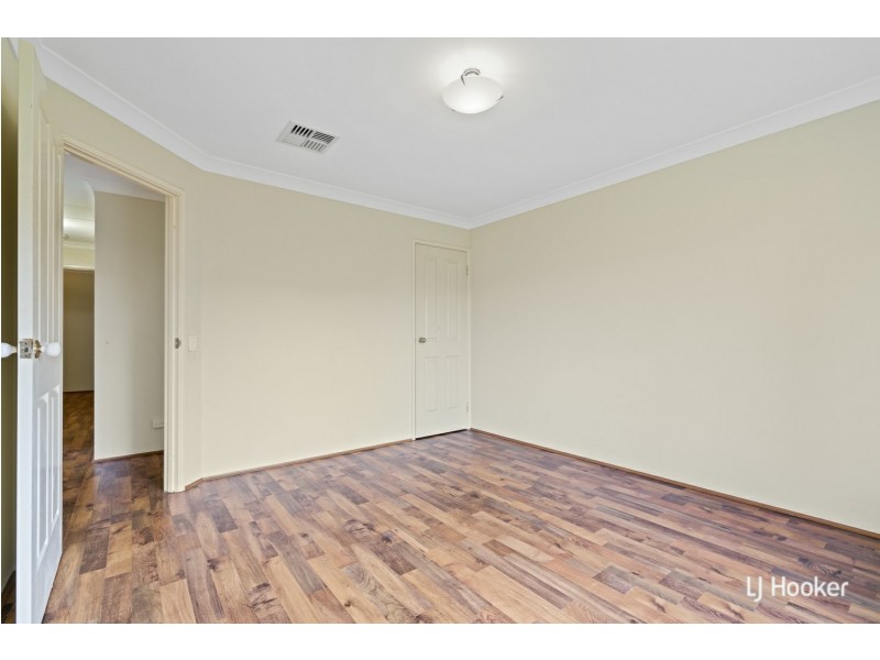 50 Bindoon Loop, Huntingdale WA 6110