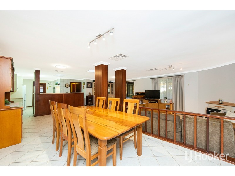 69 Grenadier Drive, Thornlie WA 6108