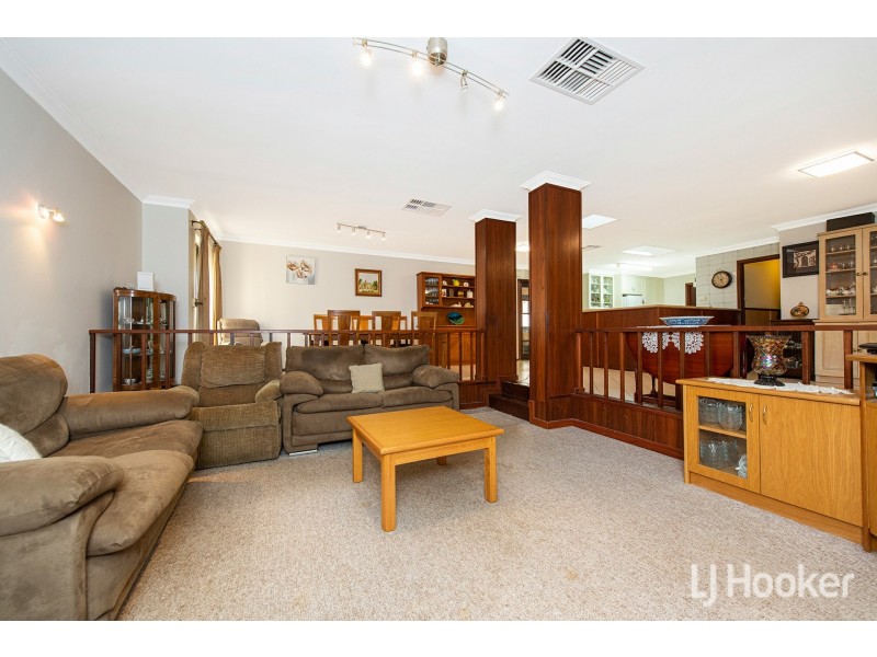 69 Grenadier Drive, Thornlie WA 6108