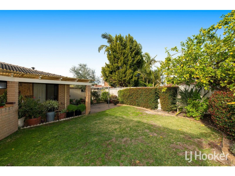 69 Grenadier Drive, Thornlie WA 6108