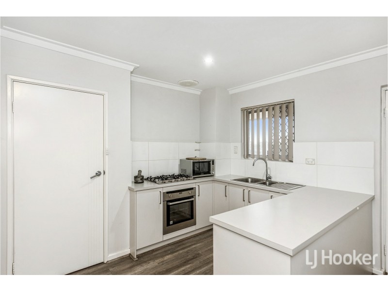 7/67 Lester Drive, Thornlie WA 6108