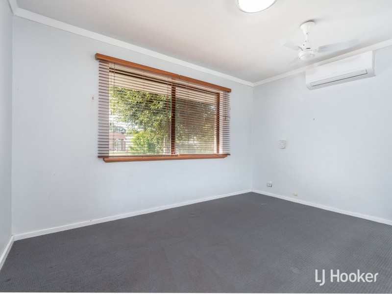 54 Galaxy Street, Beckenham WA 6107