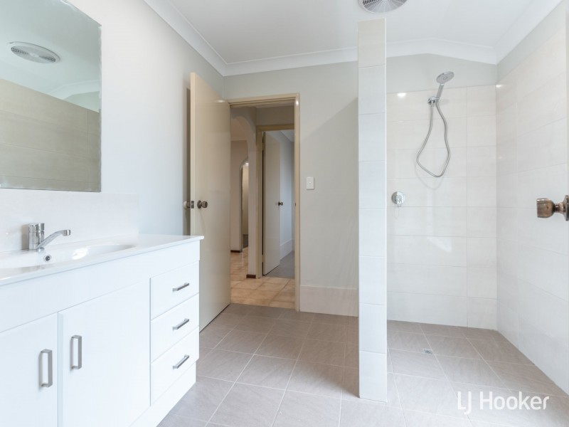 30 Kellar Way, Thornlie WA 6108