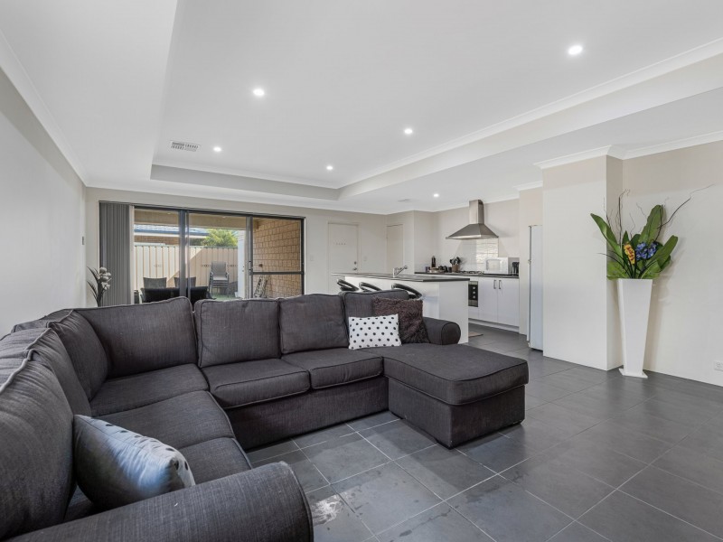 2 Culham Court, Thornlie WA 6108