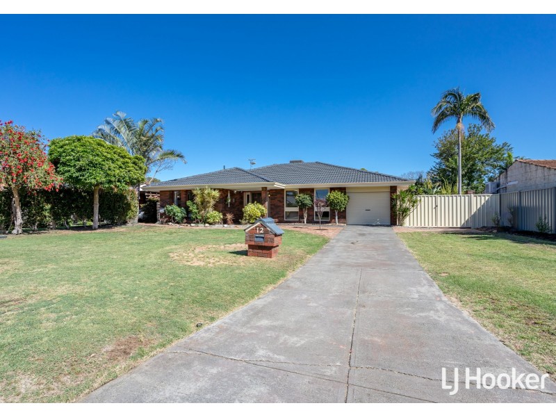 12 Reach Place, Huntingdale WA 6110