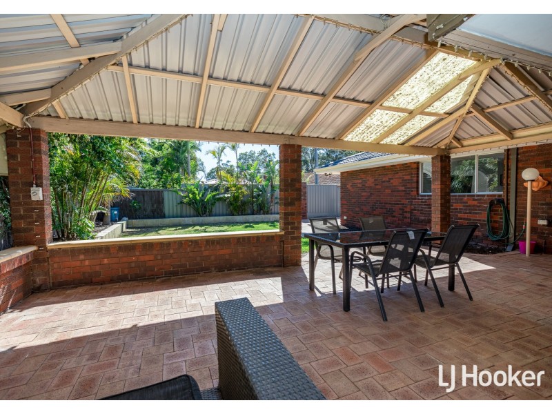 12 Reach Place, Huntingdale WA 6110